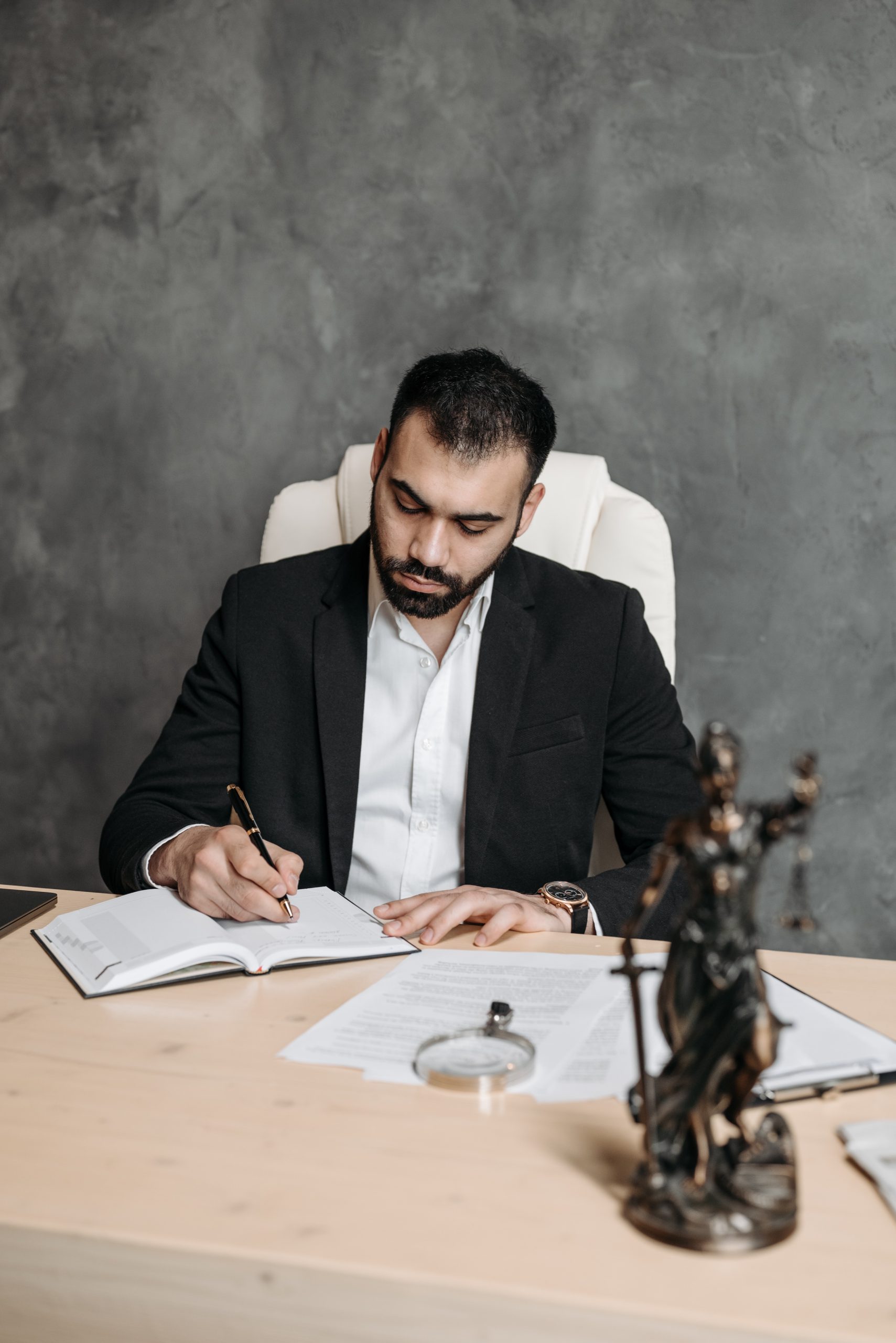 Les devoirs d’un avocat de la défense