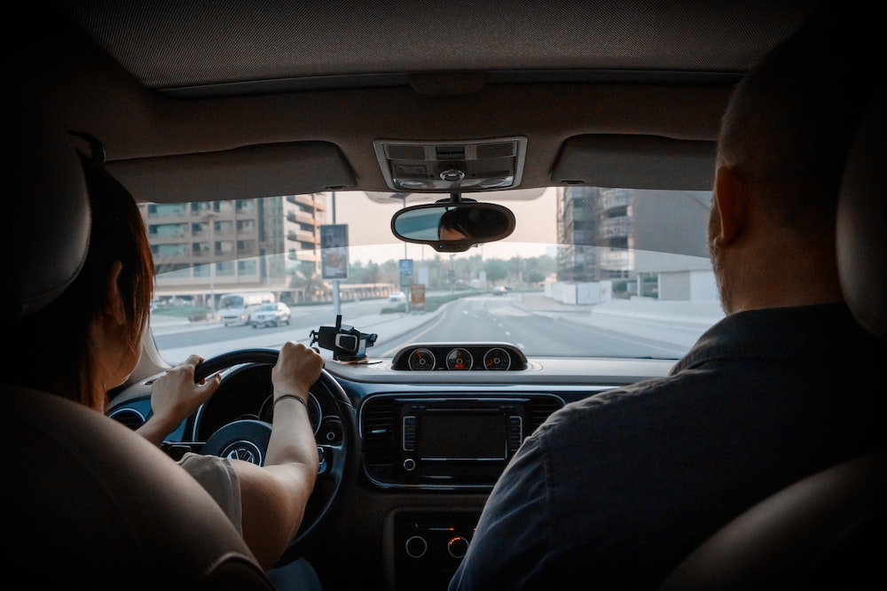 Retrait de permis pour excès de vitesse : comprendre les enjeux et les recours possibles