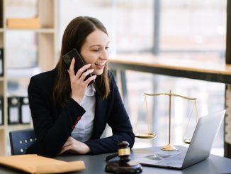 Les avantages pour une entreprise de faire appel à un service juridique externalisé